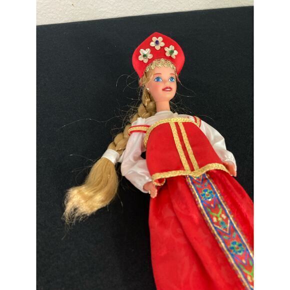 Russian Barbie Doll‎ Dolls Of The World 1966 Blonde Braid Light Complexion - Picture 6 of 11